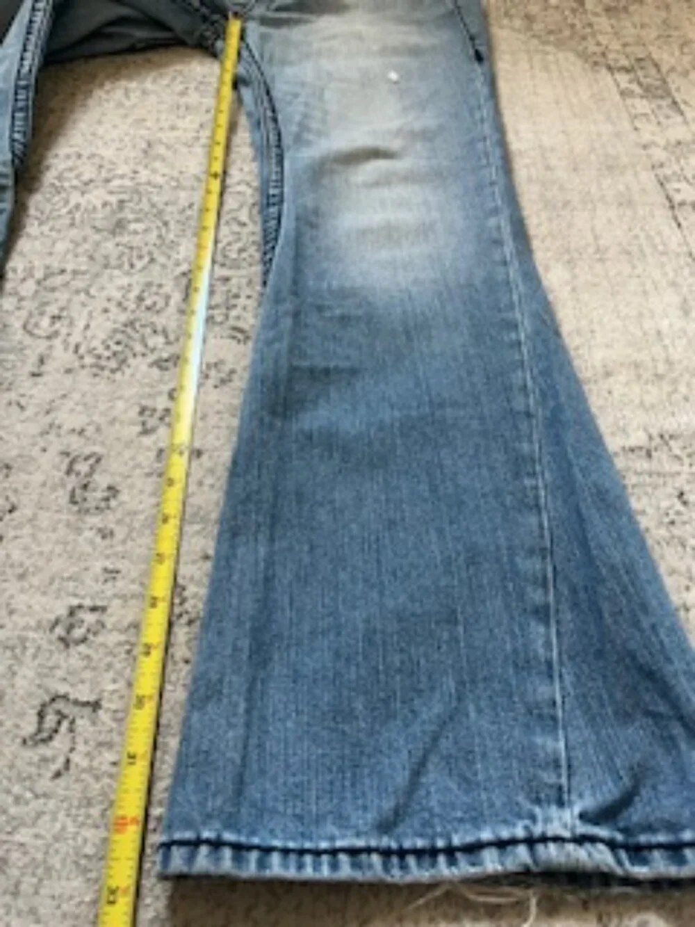 True Religion Brand Jeans Joey Super T Row 32 Seat 34